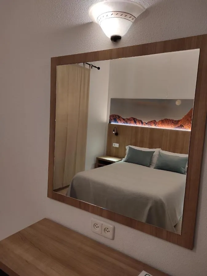 ** Nocleg ze śniadaniem Hostal Nadal Sóller Hiszpania