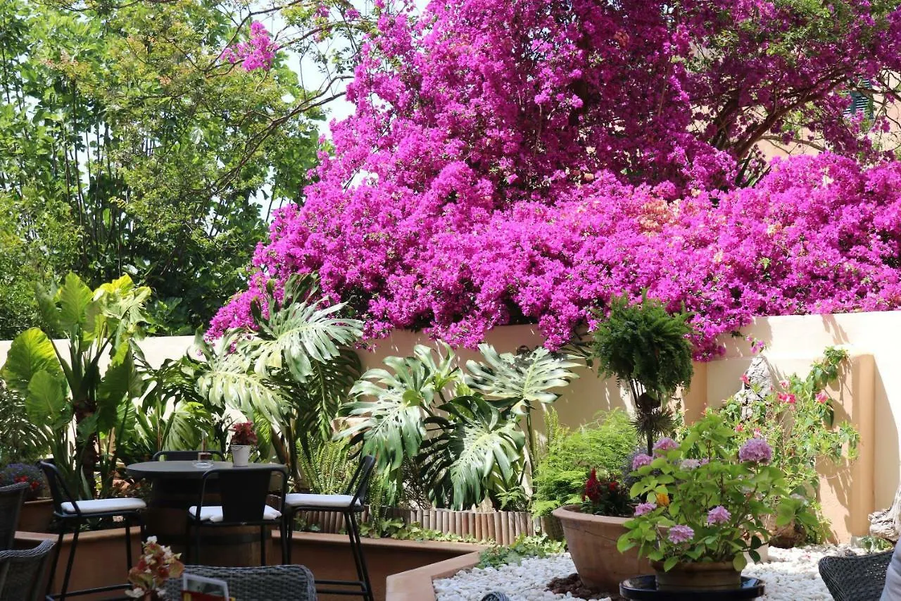 Bed & Breakfast Hostal Nadal Soller
